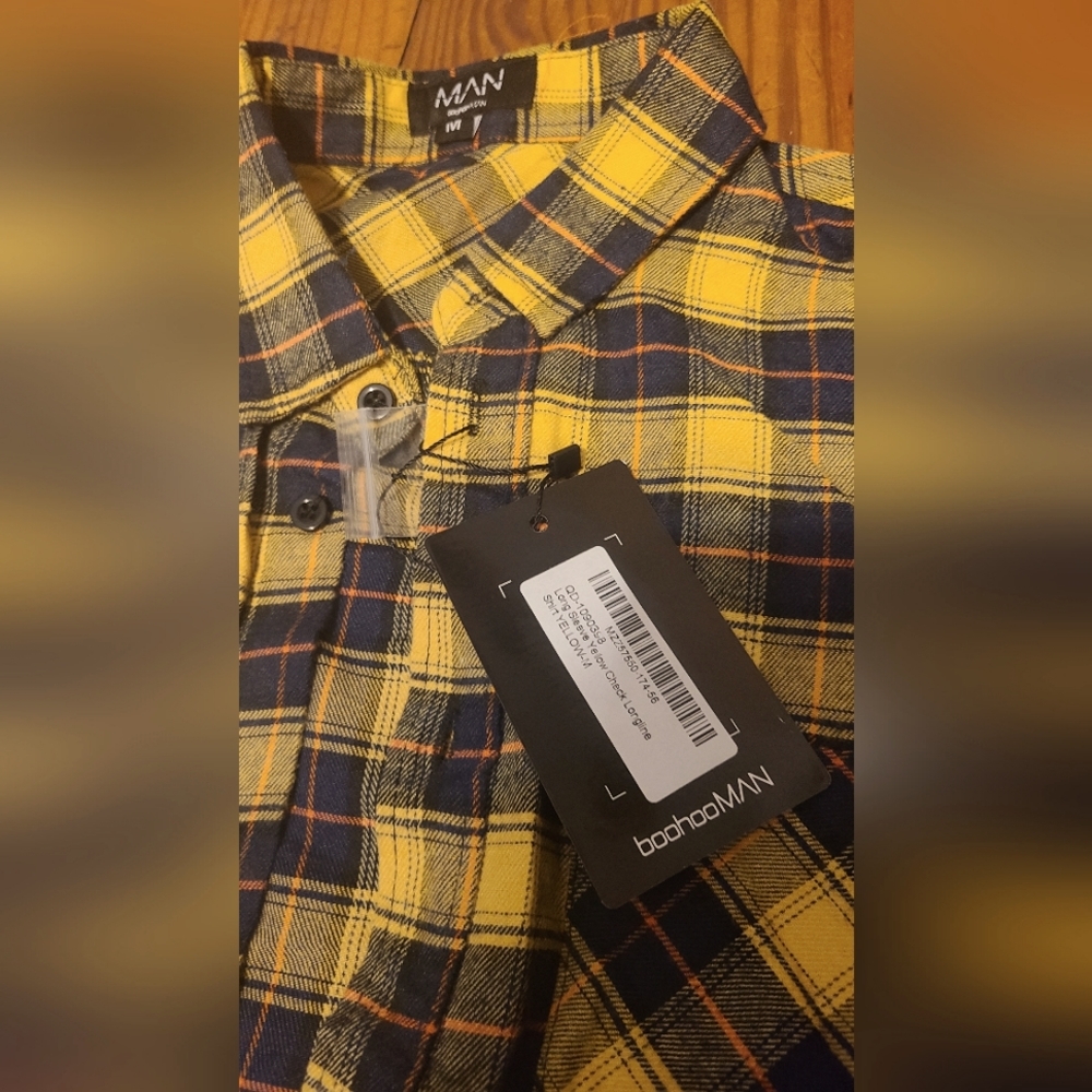 Flannel - Picture 3 of 4